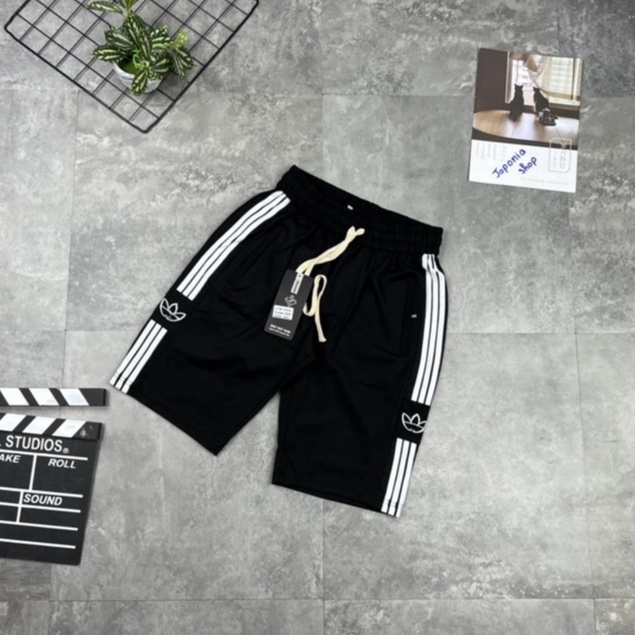 Quần Short Nam Logo 3 Lá Unisex Dành Cho Nam Với Vải Umi Hàn Chống Nhăn,