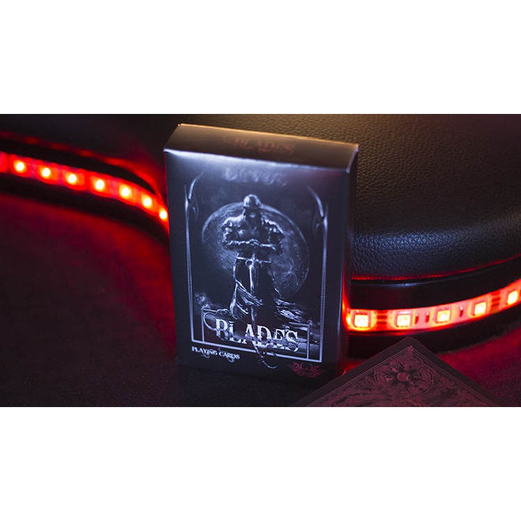 Bài Bicycle USA: The Master Series - Blades Blood Moon by De'vo (Standard Edition) Playing Cards