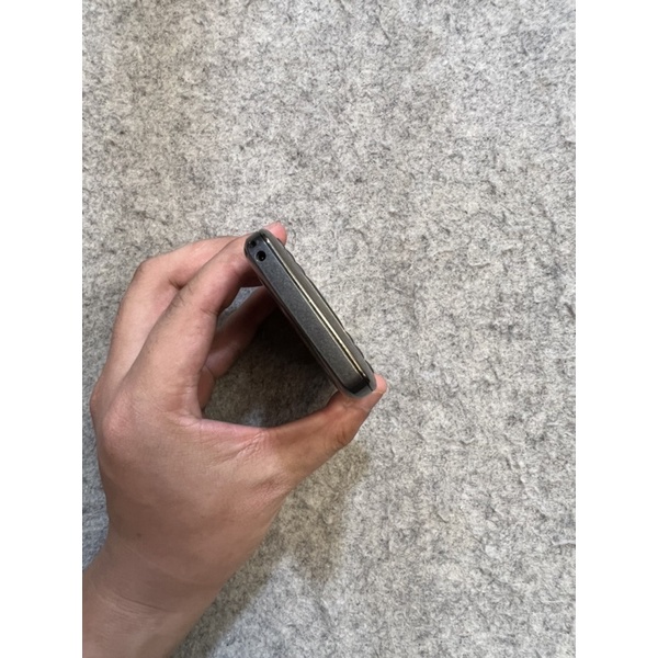 Điện thoại bàn phím Qwerty Nokia E71  Zin chính hãng