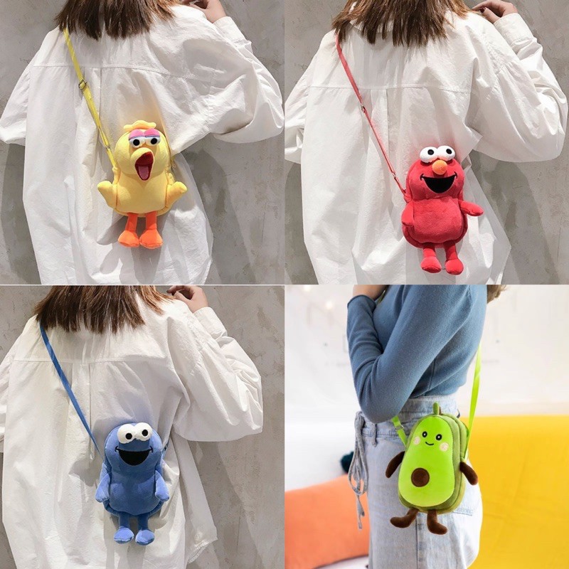 Túi đeo chéo bơ hề vịt