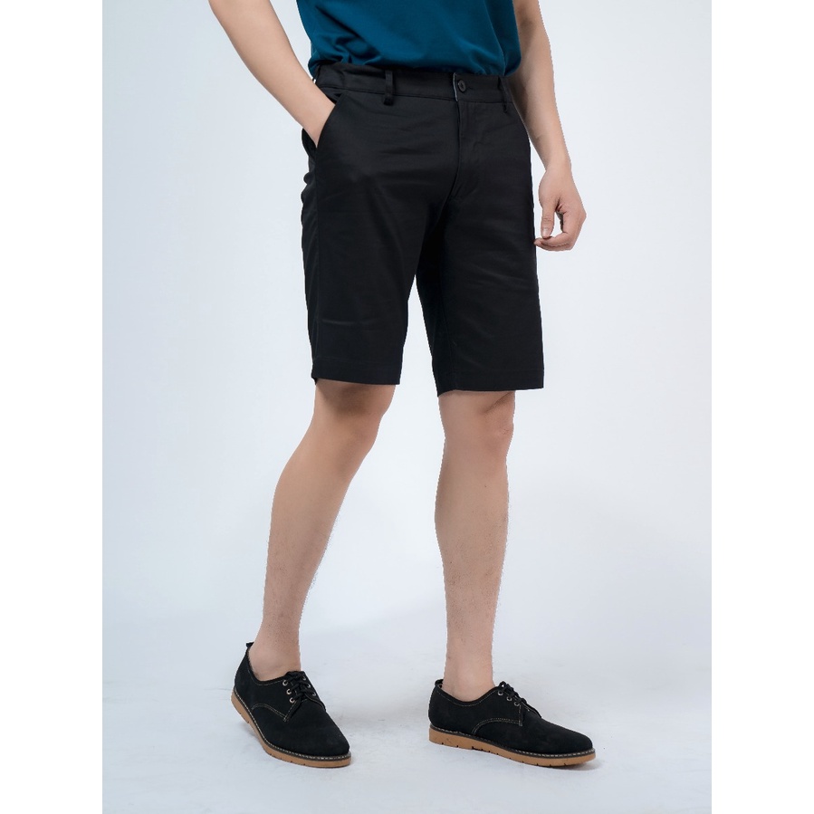 Quần short kaki nam hàng hiệu OWEN SK220504 sóc đùi ngố khaki màu đen trơn dáng slim fit ôm vừa vải cotton cao cấp