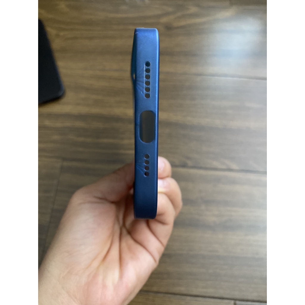 Ốp lưng IPHONE siêu mỏng, có viền bảo vệ camera