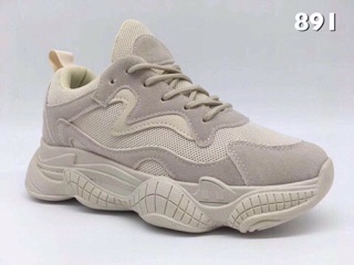 Giày sneaker độn đế ( fullbox)