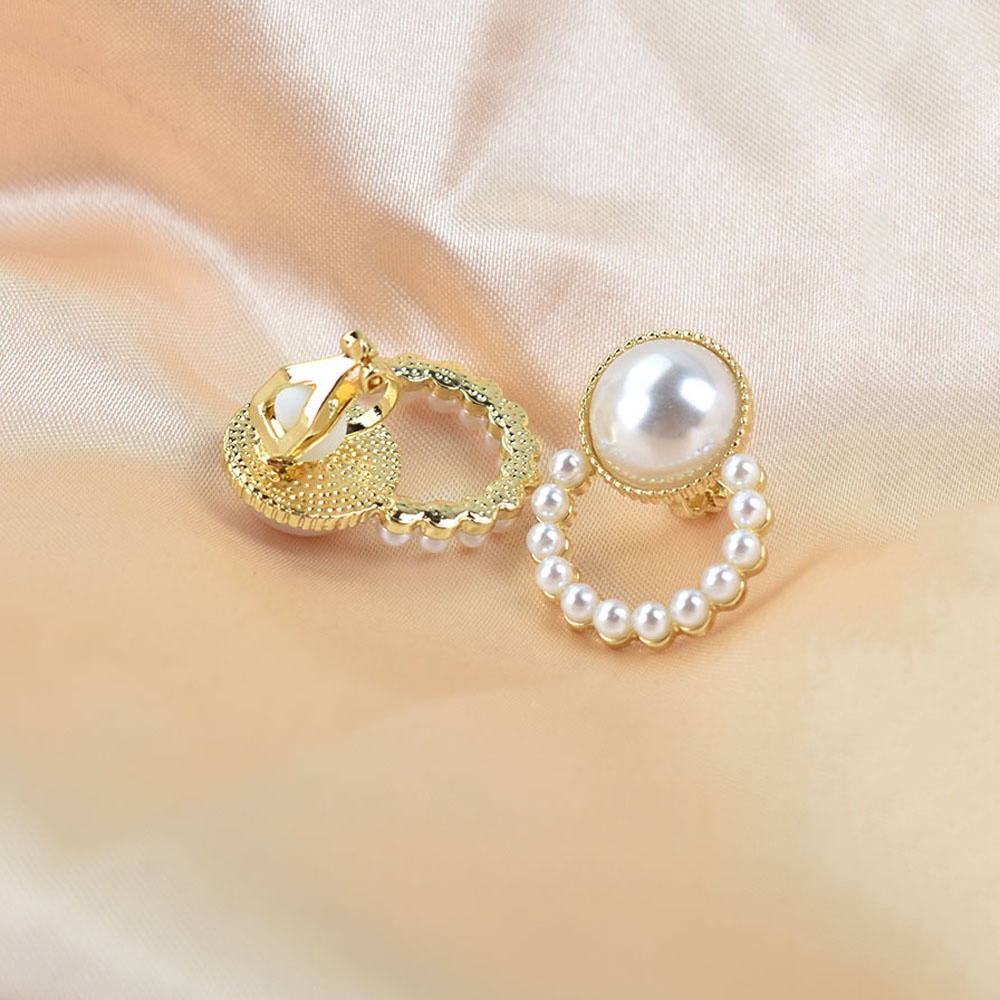 Hoa Tai Dạng Kẹp Hình Tròn Đính Ngọc Trai Giả Màu Vàng Thời Trang Cho Nữ