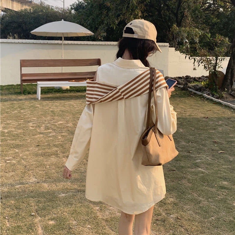 Áo sơ mi nữ dáng rộng oversize hở vai tone màu choco coffee be nâu xinh xắn phối khăn quàng kẻ ngang style Hàn