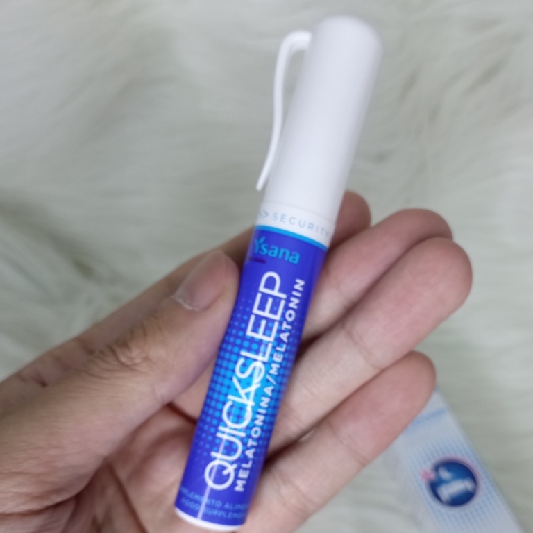 Quick sleep - Melatonin xịt ngủ giúp người mất ngủ vào giấc nhanh, ngủ tự nhiên hoàn toàn không có tác dụng phụ
