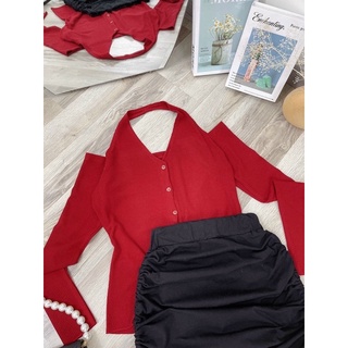 Set áo yếm len đỏ váy đen