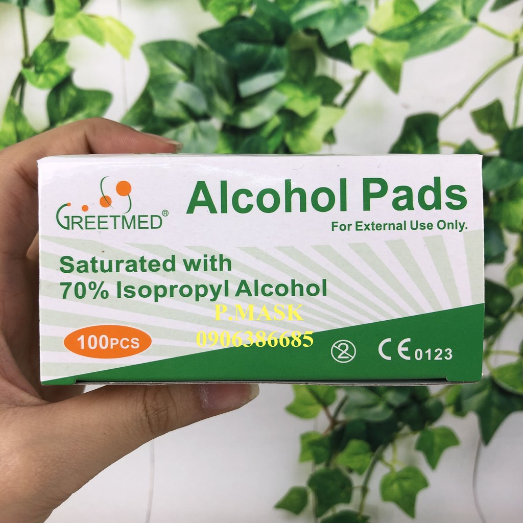 Bông tẩm cồn Greetmeed Hộp 100 miếng Alcohol Pads - Nhập khẩu chính thức