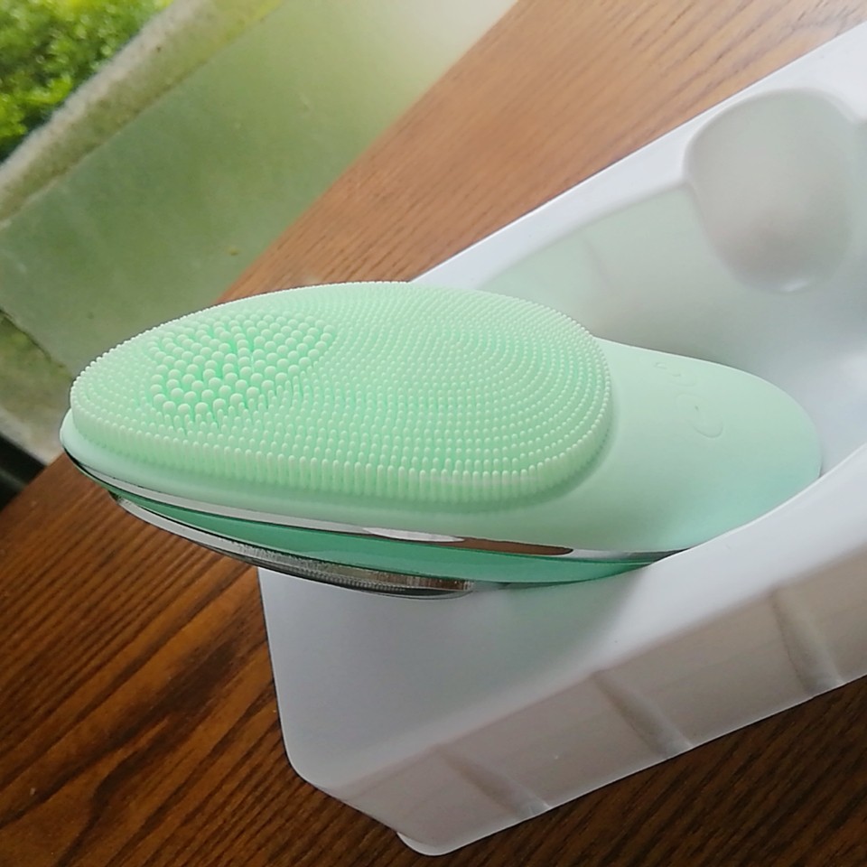 Máy rửa mặt ILIFT tích hợp làm đẹp bằng sóng siêu âm tần số cao EMS thon gọn khuôn mặt 💮 | BigBuy360 - bigbuy360.vn