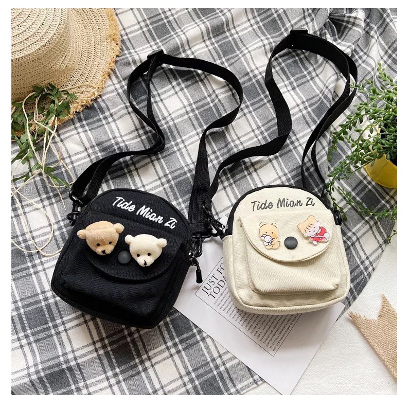 Túi vải đeo chéo kèm gấu ( sticker) thời trang giá rẻ BAG U GAU06