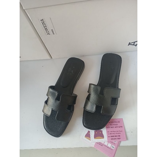 Dép lê để 1 phân