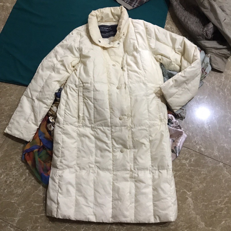 áo lông vũ dáng dài màu sữa hiệu sz m