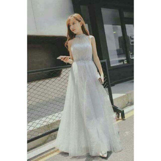 Đầm maxi cổ yếm