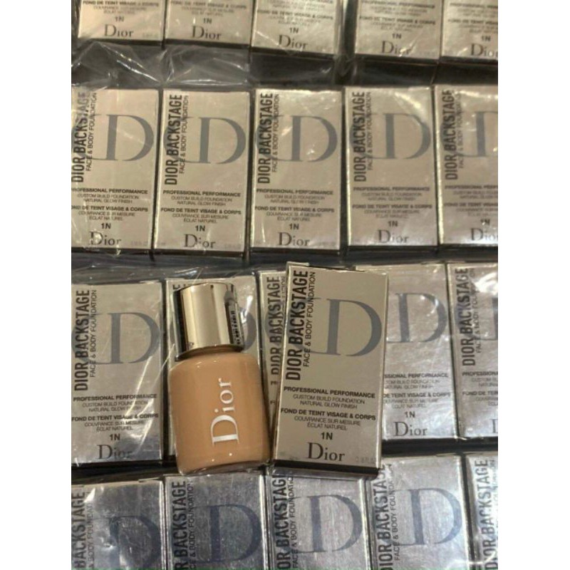 Nền Dior siêu mịn