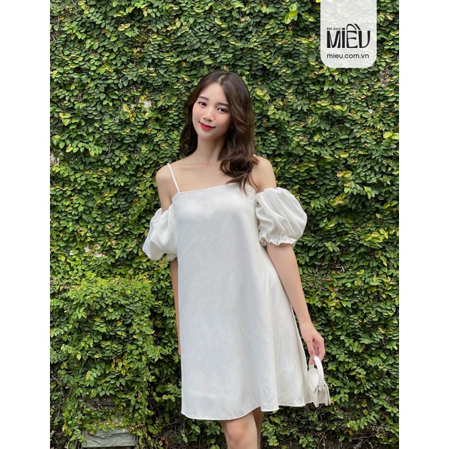 Đầm 2 dây trễ vai mùa hè Bianca Miều Est.2013