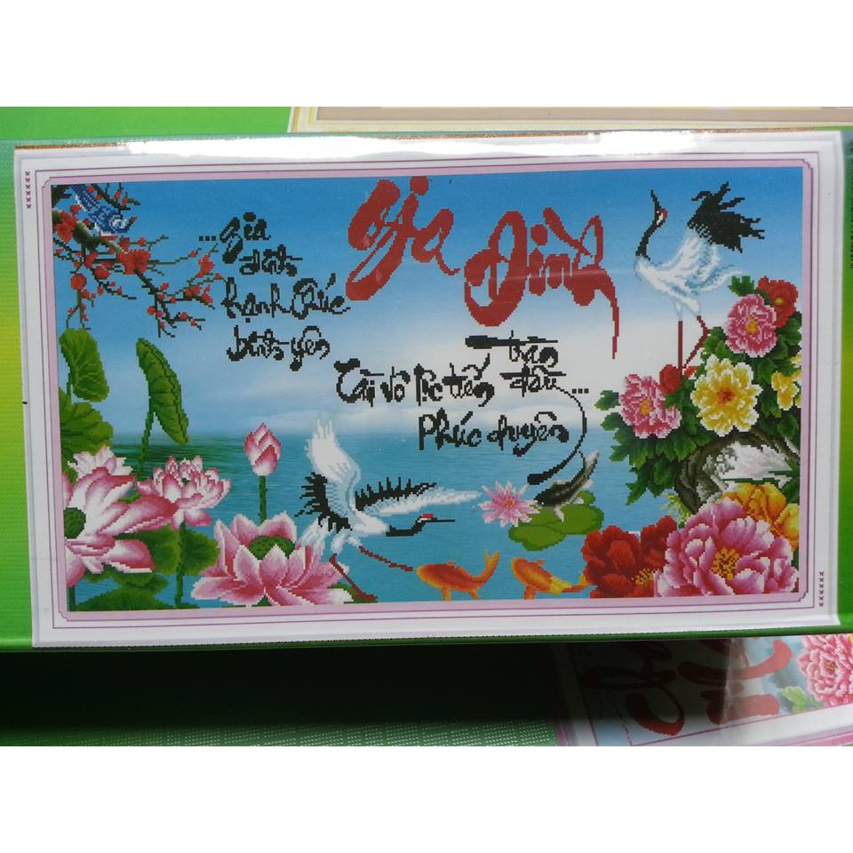 Tranh đính đá gia đình H1061