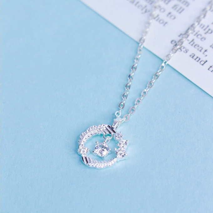Dây Chuyền Bạc Blue Peach Vòng Lá Đá Xanh VN DC696
