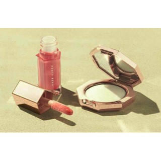 Set trang điểm Phấn Highlight và son bóng Fenty Diamond Baby Mini Lip Gloss