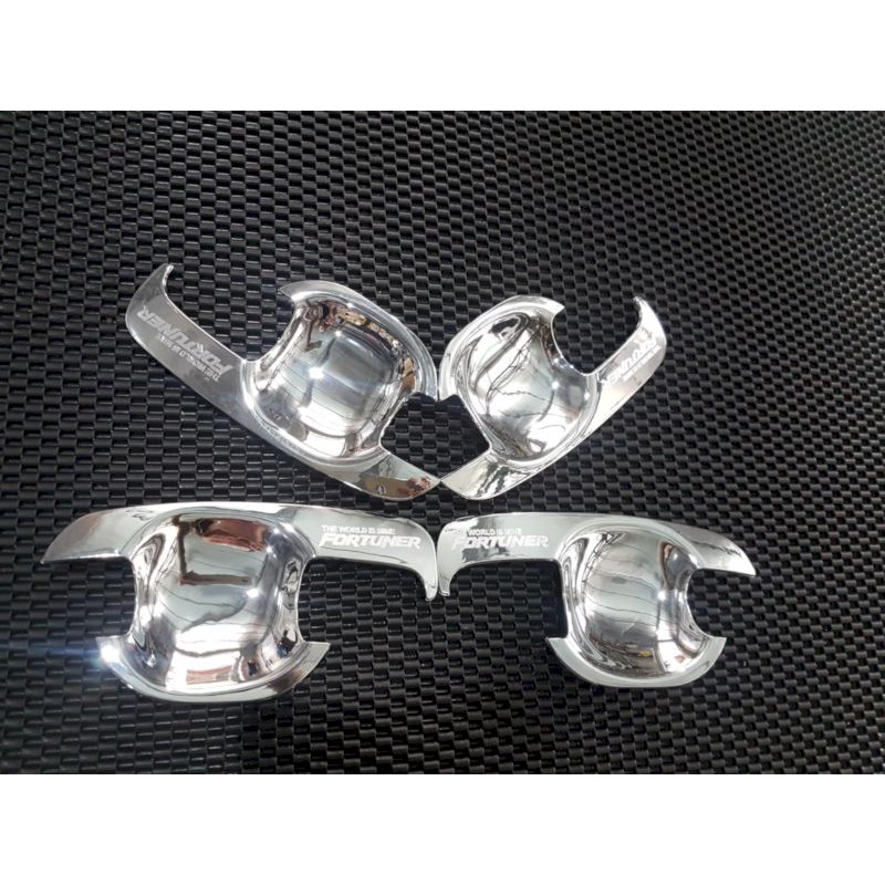 Ốp hõm cửa Toyota Fortuner 2010