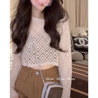 Áo móc len trám tay dài cổ tròn