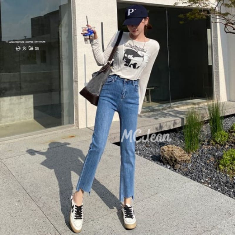 Quần jean nữ xanh đậm nhạt cắt gấu hot hit 2022 | BigBuy360 - bigbuy360.vn