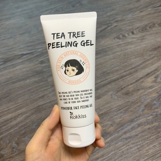 Gel tẩy tế bào chết chiết xuất tràm trà ROKKISS TEA TREE PEELING GEL 120ml_Mỹ phẩm Hàn Quốc chính hãng