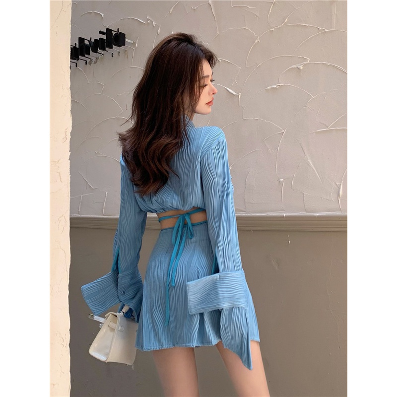Set đồ nữ phong cách tiểu thư Hàn Quốc ngọt ngào áo croptop phối chân váy hàng Quảng Châu đầu xu hướng 2022