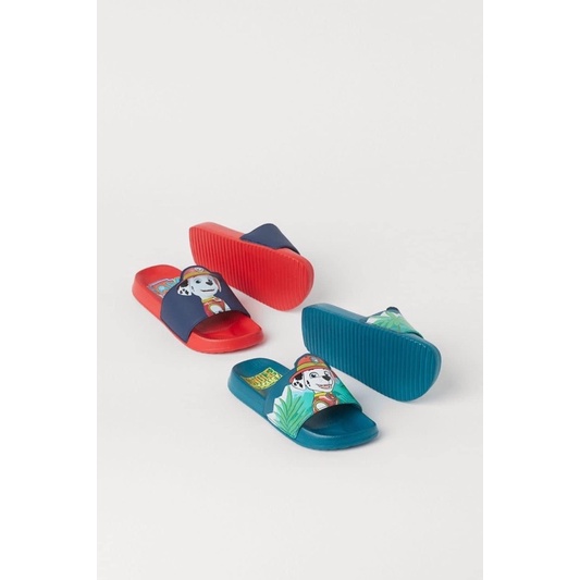 dép cứu hộ đỏ