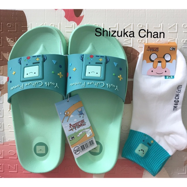 Combo dép và vớ Adventure Time BMO