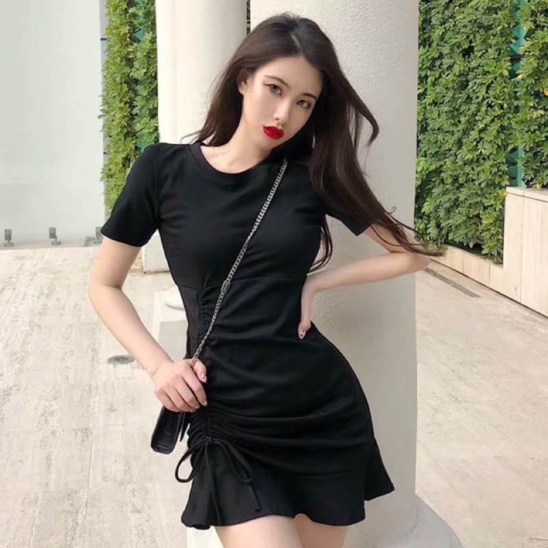 Váy đuôi cá ngắn tay rút eo có điều chỉnh