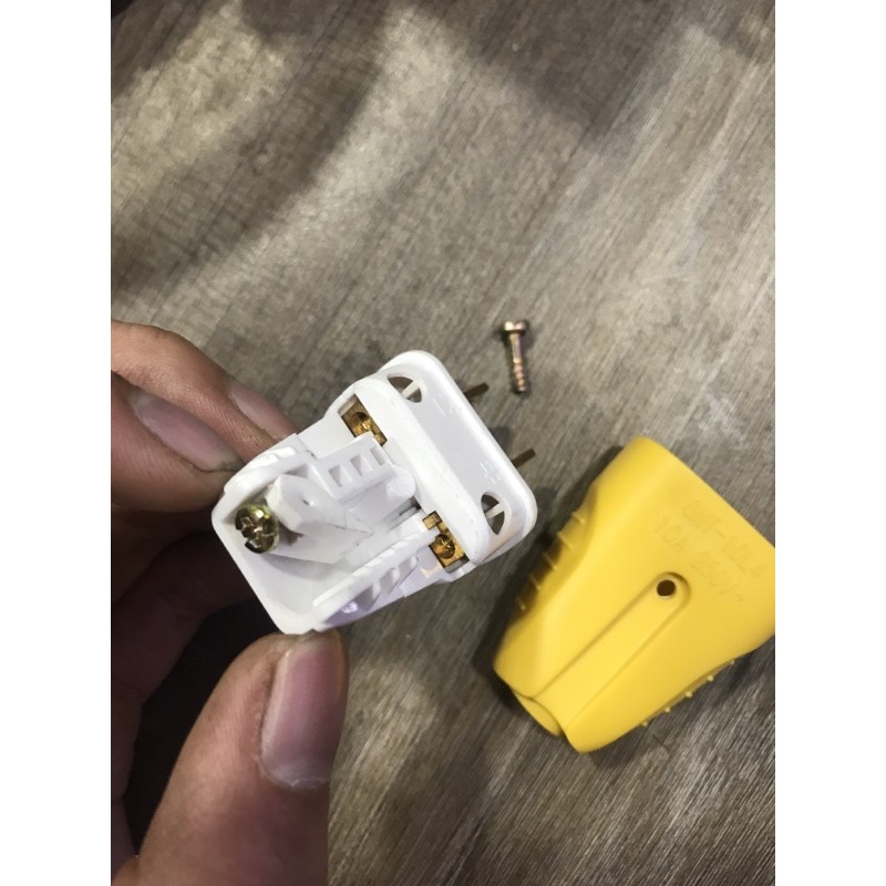 Phích cắm Điện GONGNIU không vỡ