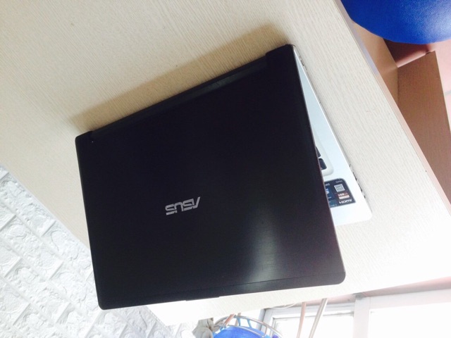Laptop Asus K46 i3 mỏng thời trang văn phòng vỏ nhôm đẹp sang trọng | BigBuy360 - bigbuy360.vn