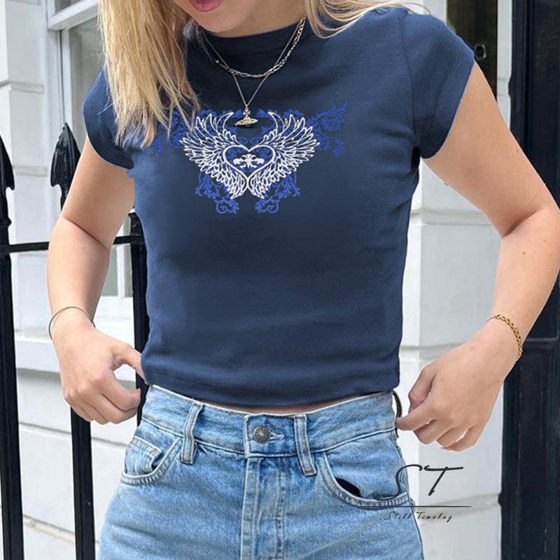 Áo Thun Tay Ngắn Cổ Tròn In Hình Đôi Cánh Và Trái Tim CY03