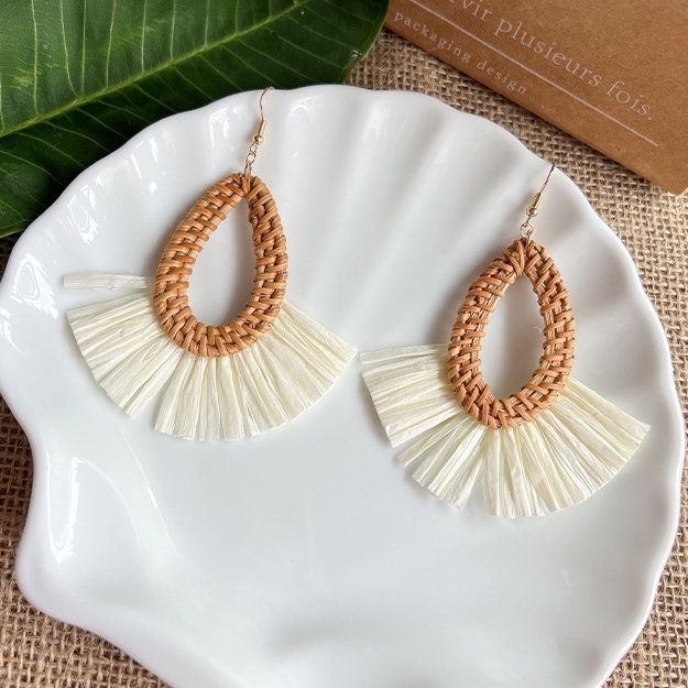 Bông tai CINCI HANOI mây tre đan hình quạt handmade MTD04