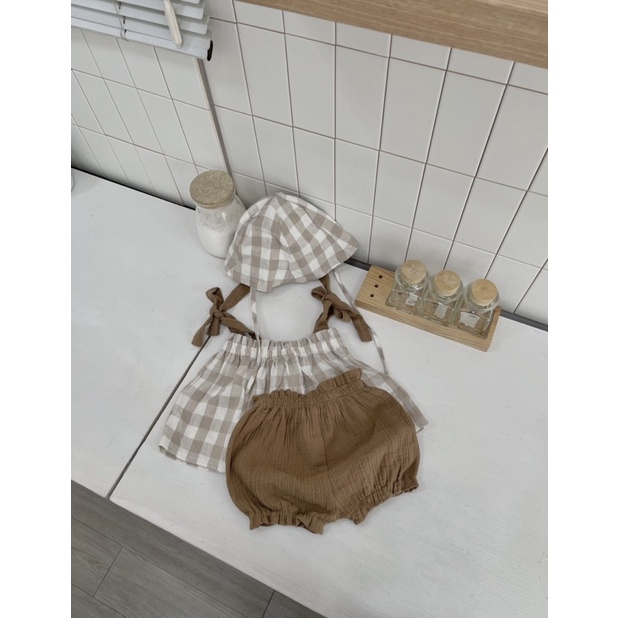 Set caro cột dây + nón xám nhạt em bé Nanci room