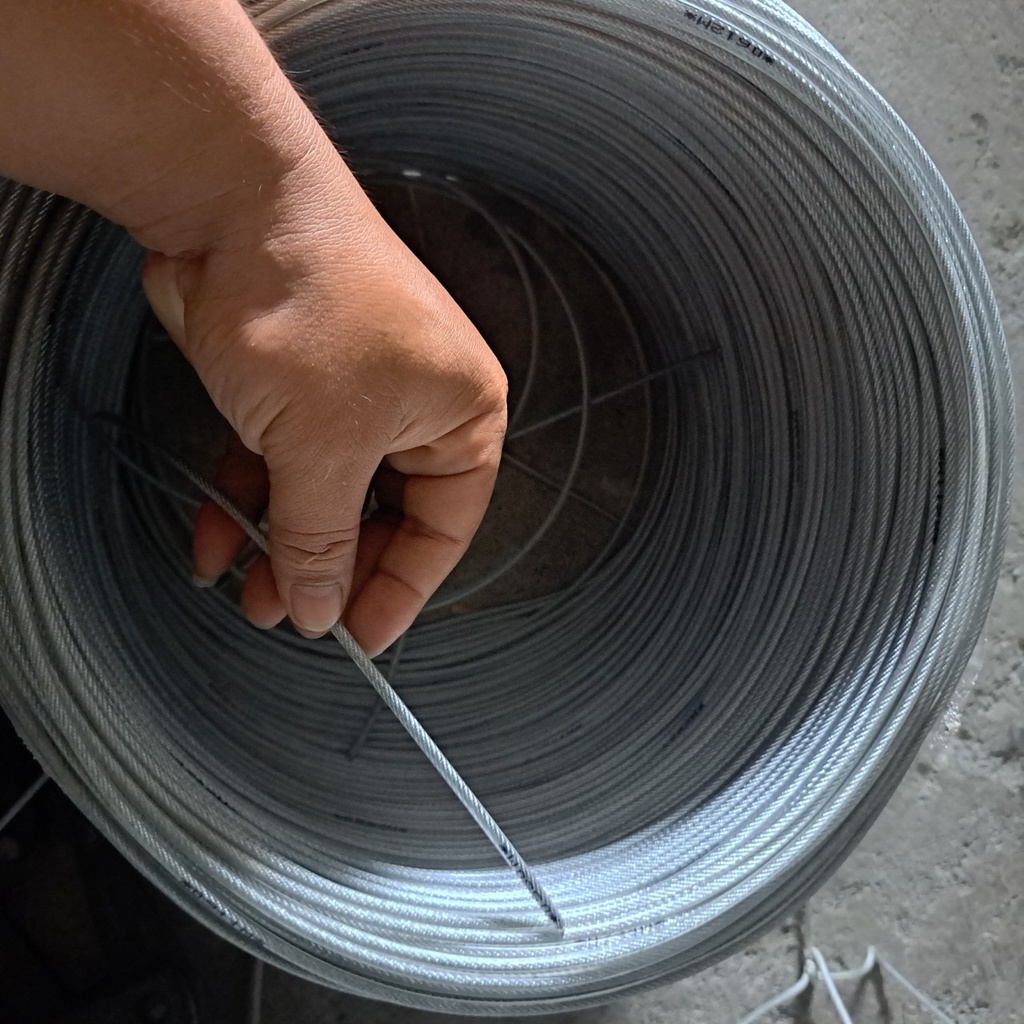 Dây phơi quần áo loại tốt cáp bọc phi 5 tặng kèm 2 nở sắt, 2 ốc xiết, 1 tăng đơ M6