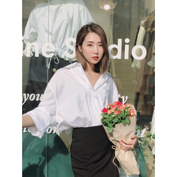 Áo sơ mi oversized dáng rộng cúc lệch cá tính dành cho nữ Cafeine Studio