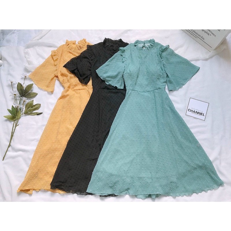 Đầm maxi voan bi nổi hở lưng cột nơ | BigBuy360 - bigbuy360.vn