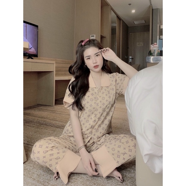 Đồ Bộ Pijama Nữ Lụa Mango Cao Cấp,Tay Ngắn Quần Dài,Chất Vải Mềm Mịn | BigBuy360 - bigbuy360.vn