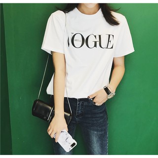 Áo thun dáng dài Vogue .