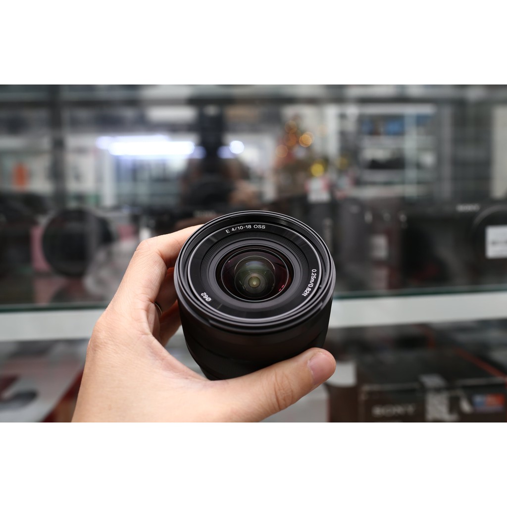 SONY E 10-18mm F/4 OSS - LEN ZOOM SIÊU RỘNG CỦA SONY tại Máy ảnh City