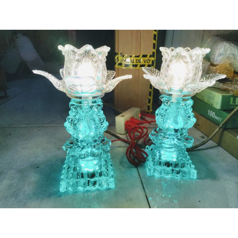 1 cặp Đèn bàn thờ pha lê led đổi màu cao 23cm,đèn thờ cao cấp