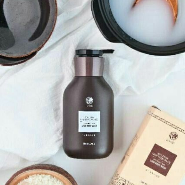 Sữa tắm sake