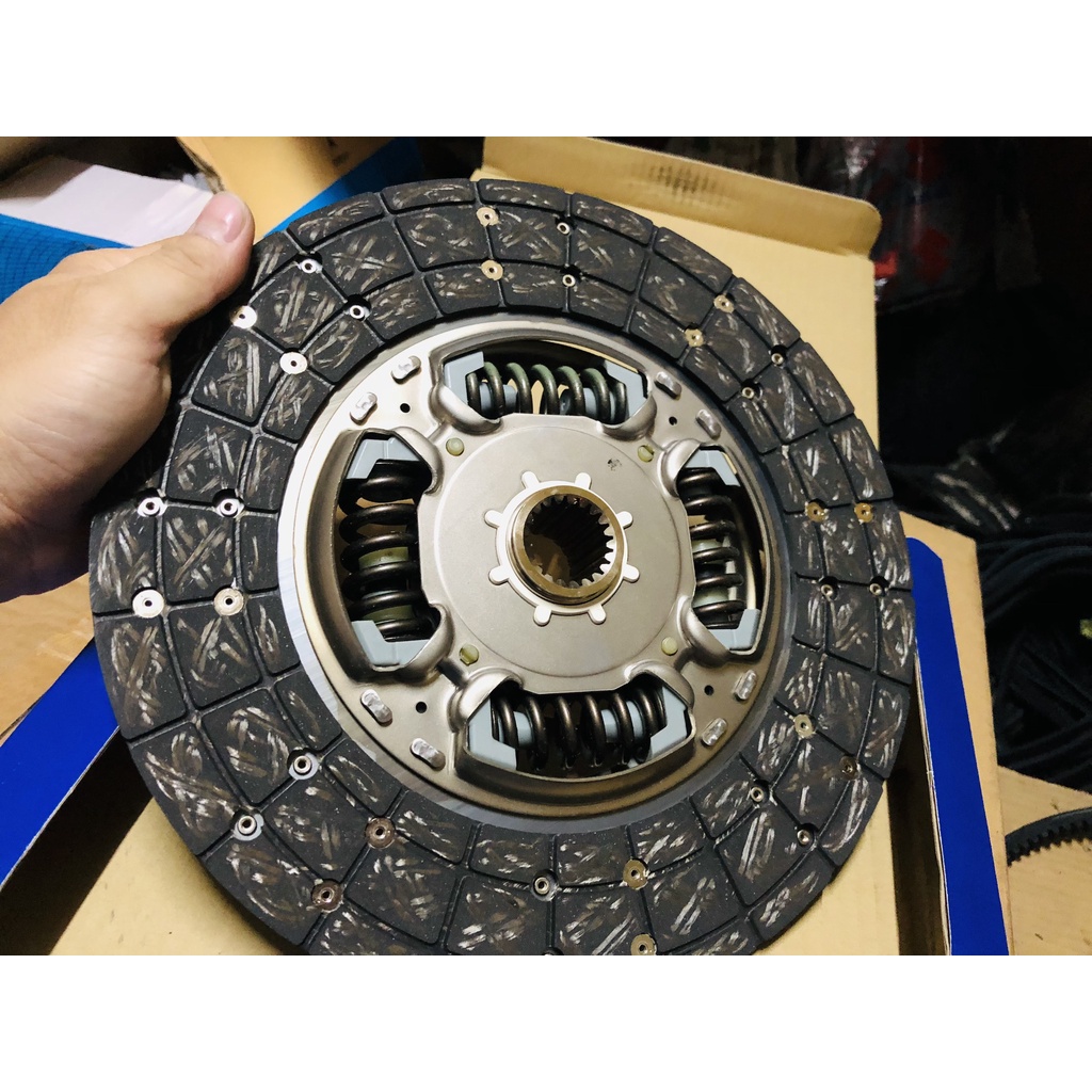 BỐ LY HỢP ( BỐ CÔN TOYOTA FORTUNER 2015-2021