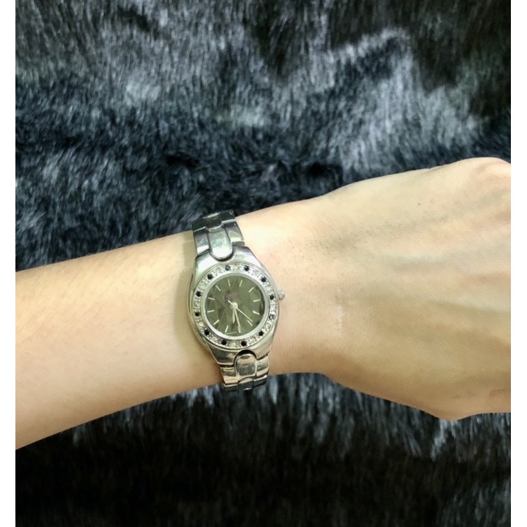 ⌚-  Lắc tay đồng hồ si hiệu Nhật còn mới 98%