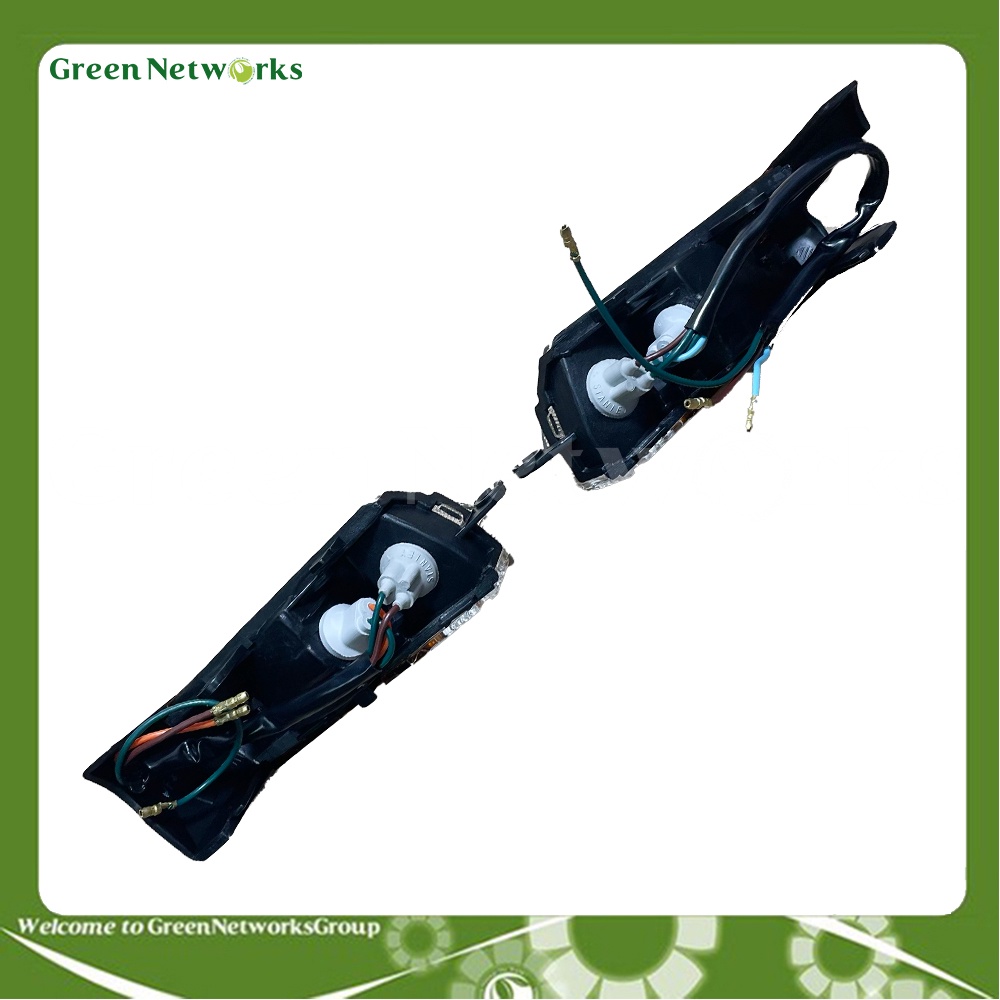 Cặp Xi nhan trước Dream thái cả bộ gồm củ xi nhan Dream honda và chụp đế của Dream II đời đầu – GreenNetWorks