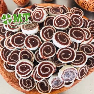 Kẹo chuối tươi cuộn bánh tráng Hồng Vân  (250gr- 500gr)