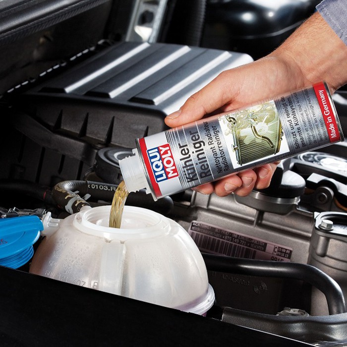 Vệ sinh két nước làm mát động cơ Liqui Moly Radiator Cleaner 300ml