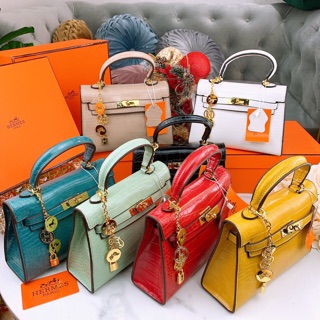 Túi hm dây charm fullbox