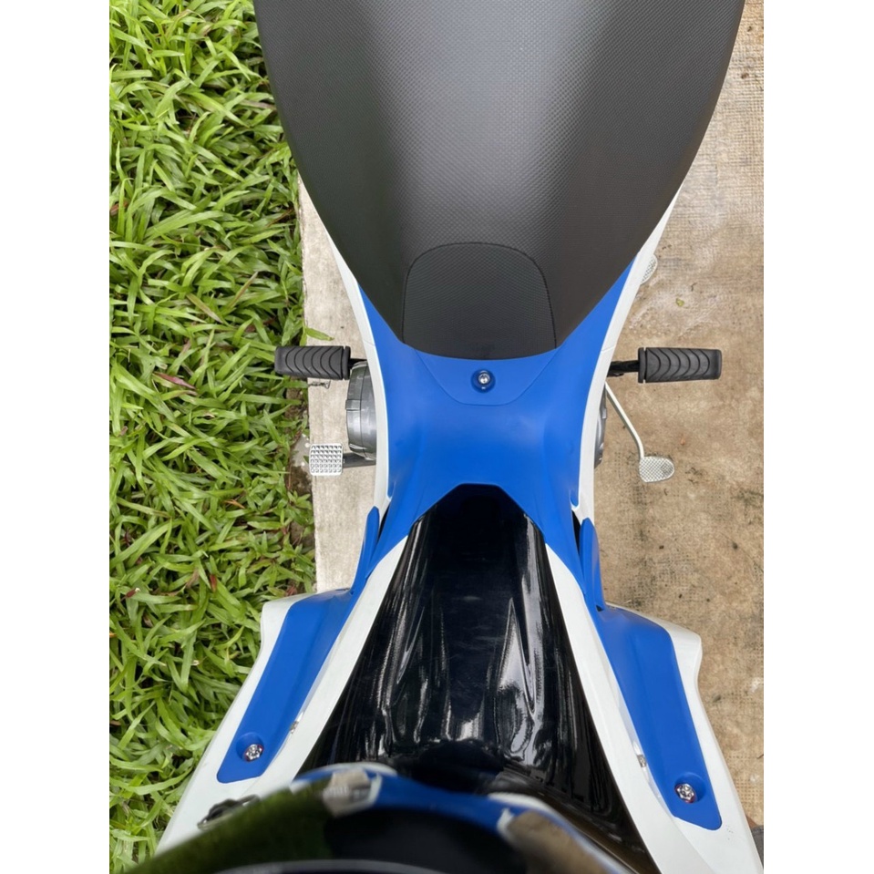 Dàn áo nhám xe Future led